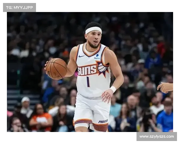 布克在比赛中的适应性分析与成长轨迹探讨